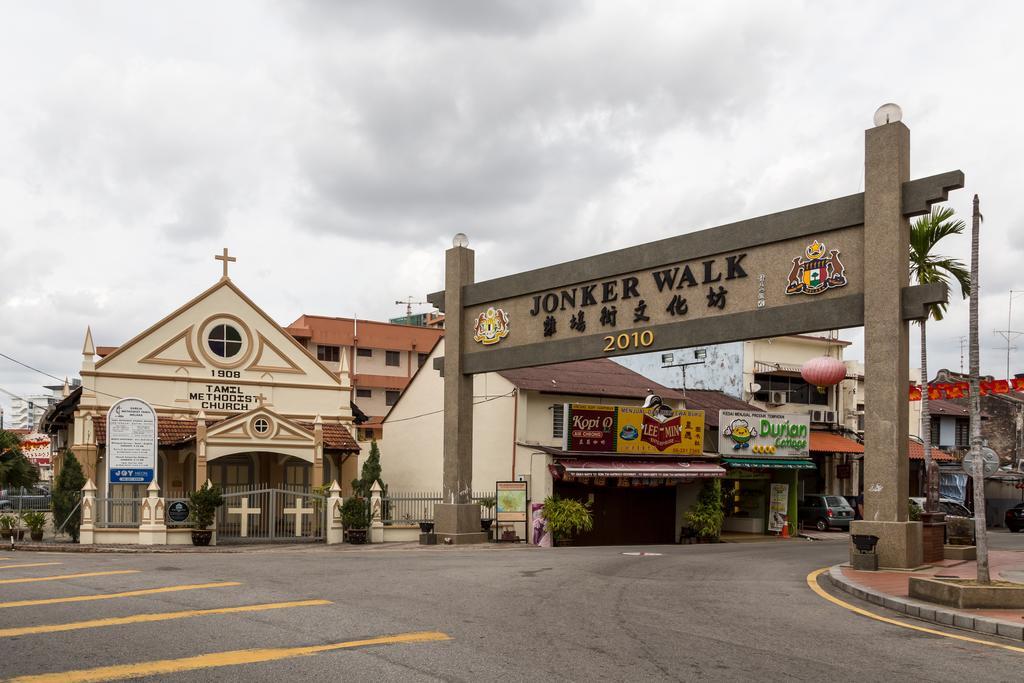 Hallmark Crown Hotel Malacca Eksteriør billede